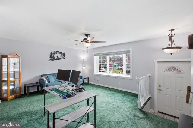 3074 SECANE PL, Philadelphia, PA 19154