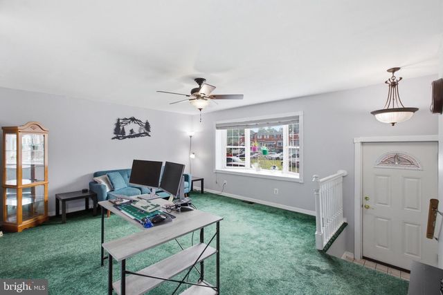 3074 SECANE PL, Philadelphia, PA 19154