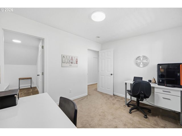 17811 Se COOK St, Milwaukie, OR 97267