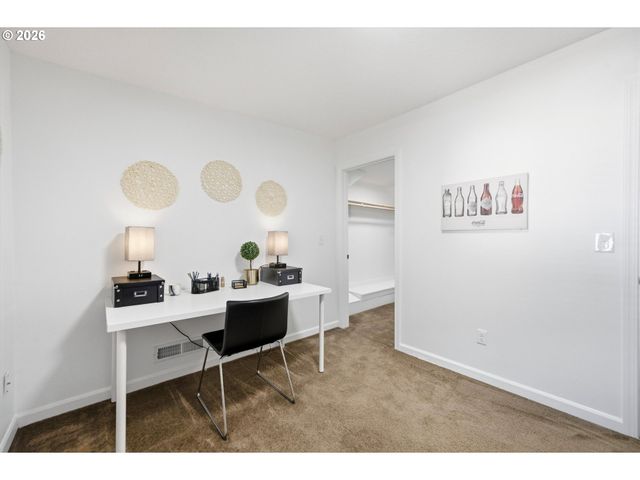 17811 Se COOK St, Milwaukie, OR 97267