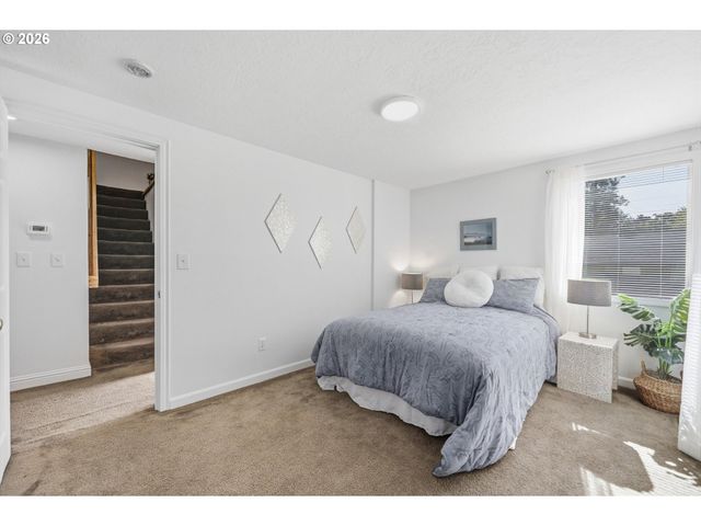 17811 Se COOK St, Milwaukie, OR 97267