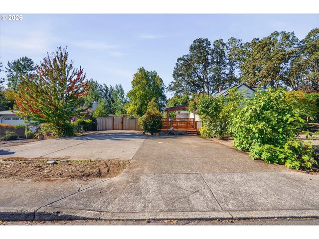 17811 Se COOK St, Milwaukie, OR 97267