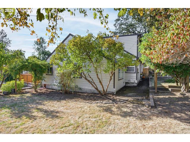 17811 Se COOK St, Milwaukie, OR 97267