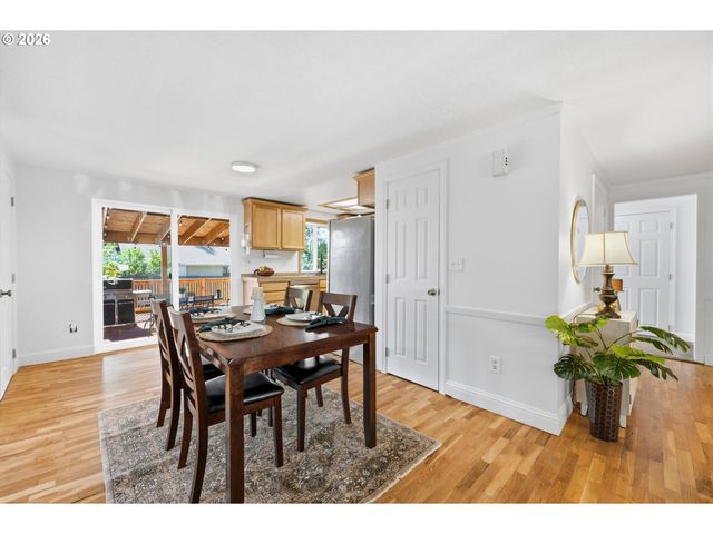 17811 Se COOK St, Milwaukie, OR 97267