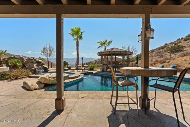 34625 Red Rover Mine Road, Acton, CA 93510