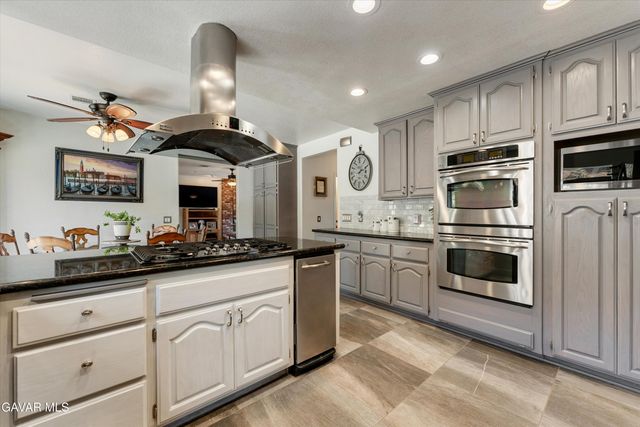 34625 Red Rover Mine Road, Acton, CA 93510