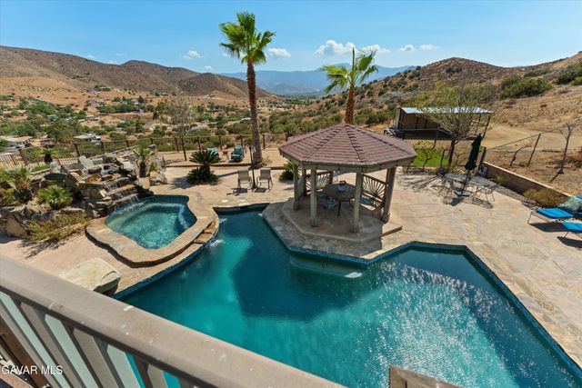 34625 Red Rover Mine Road, Acton, CA 93510