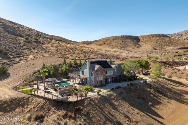 34625 Red Rover Mine Road, Acton, CA 93510