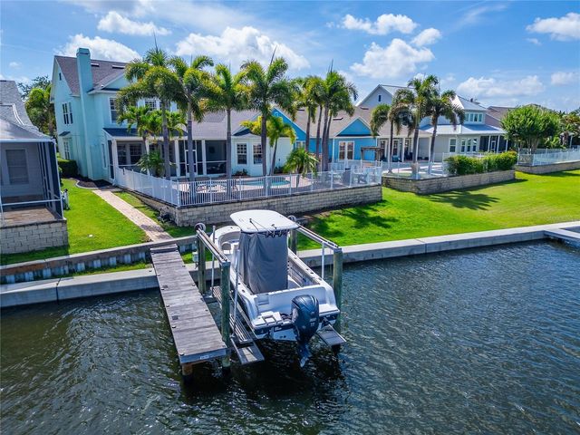 5722 SEA TROUT PLACE, Apollo Beach, FL 33572