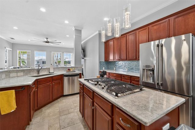 5722 SEA TROUT PLACE, Apollo Beach, FL 33572