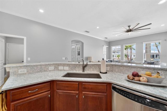 5722 SEA TROUT PLACE, Apollo Beach, FL 33572