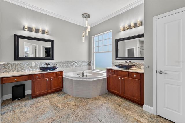 5722 SEA TROUT PLACE, Apollo Beach, FL 33572
