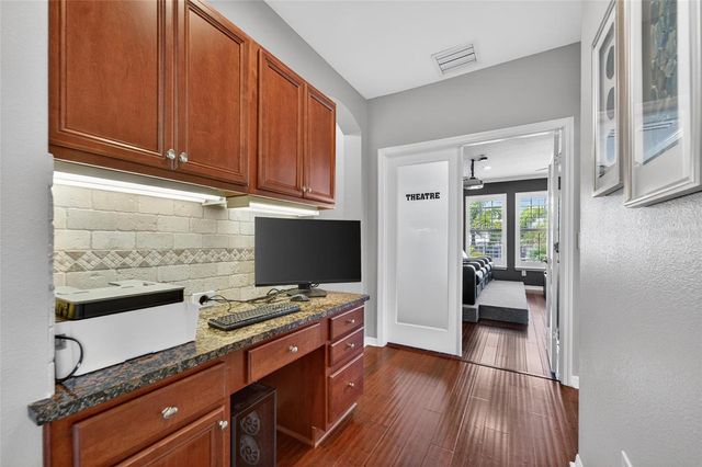 5722 SEA TROUT PLACE, Apollo Beach, FL 33572