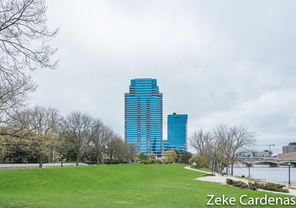 335 Bridge Street Nw 901, City Of Grand Rapids, MI 49504