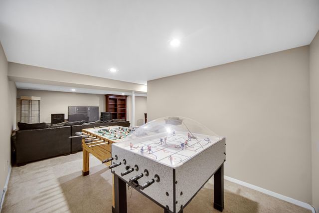 9418 Cleveland Street, Crown Point, IN 46307