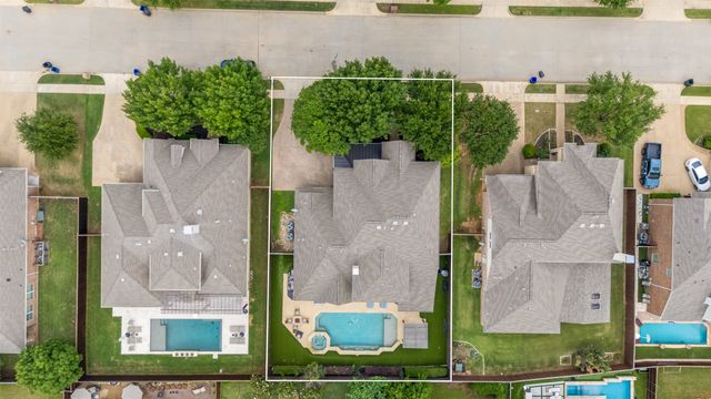 1005 High Hawk Trail, Euless, TX 76039