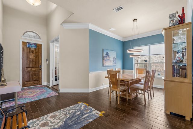 1005 High Hawk Trail, Euless, TX 76039