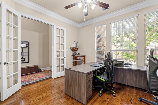 1005 High Hawk Trail, Euless, TX 76039