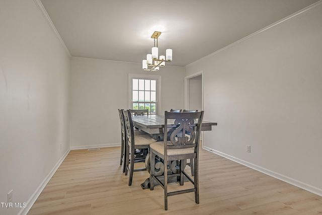 1420 Ruthbrooke Drive, Mount Carmel, TN 37645