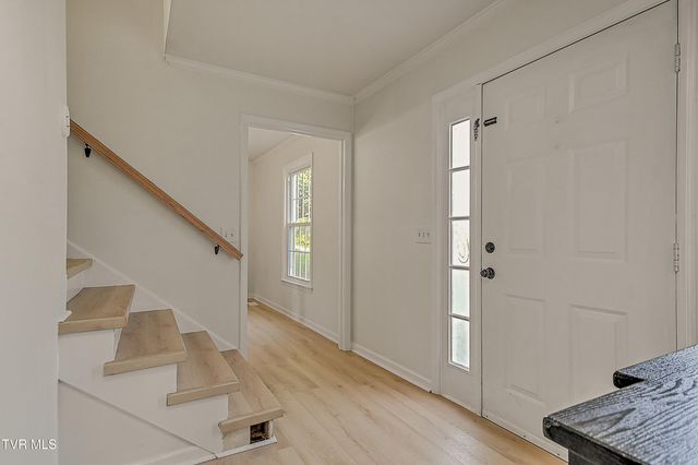 1420 Ruthbrooke Drive, Mount Carmel, TN 37645