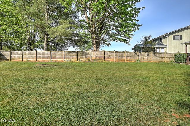 1420 Ruthbrooke Drive, Mount Carmel, TN 37645