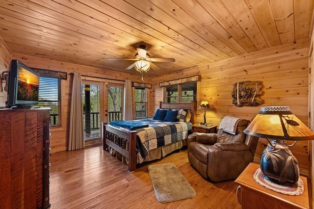 245 Davenport Mountain Road, Blue Ridge, GA 30513