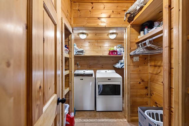 245 Davenport Mountain Road, Blue Ridge, GA 30513