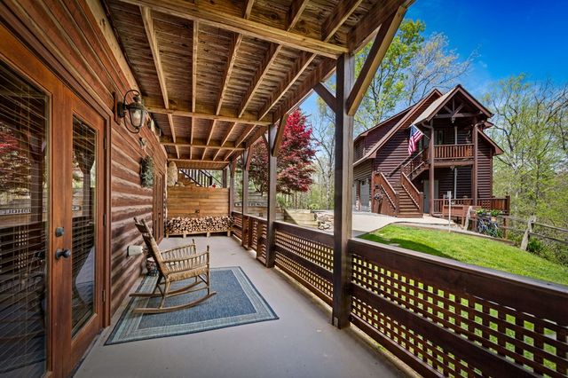 245 Davenport Mountain Road, Blue Ridge, GA 30513