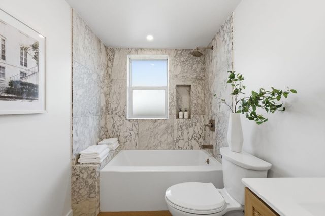 711 Roosevelt Avenue, Redwood City, CA 94061