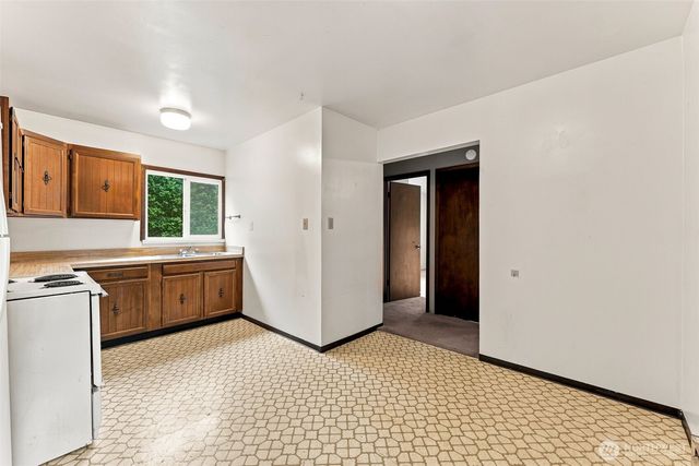 7955 29th Avenue SW, Seattle, WA 98126