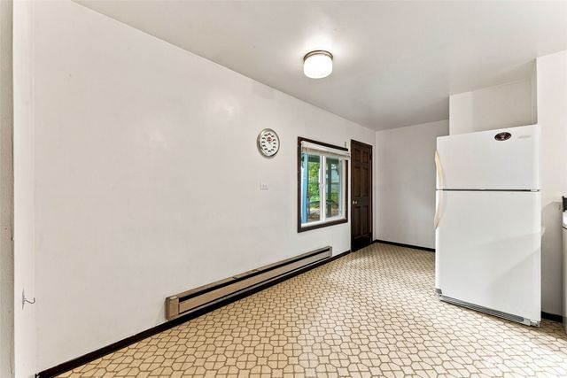 7955 29th Avenue SW, Seattle, WA 98126