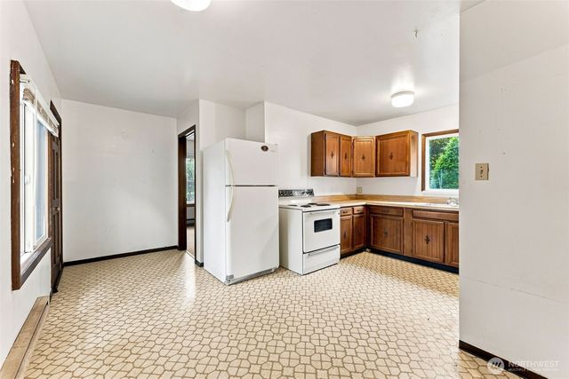7955 29th Avenue SW, Seattle, WA 98126