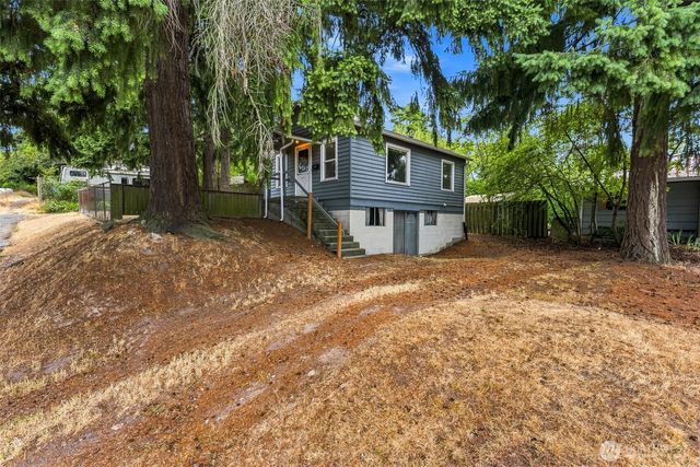 7955 29th Avenue SW, Seattle, WA 98126