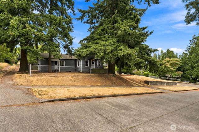 7955 29th Avenue SW, Seattle, WA 98126