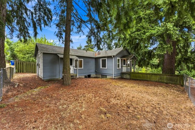 7955 29th Avenue SW, Seattle, WA 98126