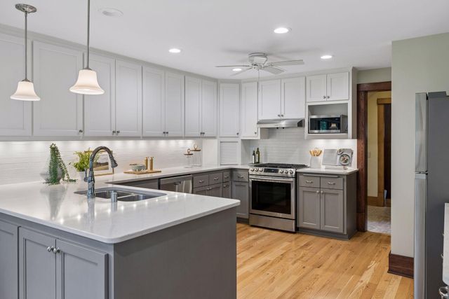 4330 Wooddale Avenue, Saint Louis Park, MN 55424