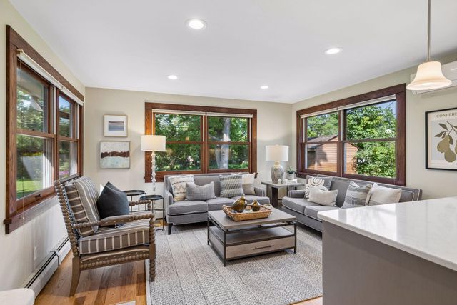 4330 Wooddale Avenue, Saint Louis Park, MN 55424