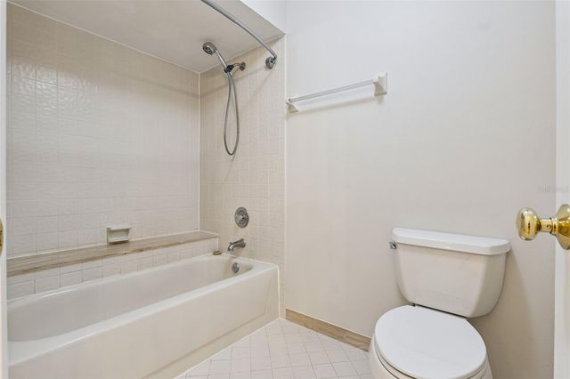 2901 CLUBVIEW DRIVE U1, Orlando, FL 32822