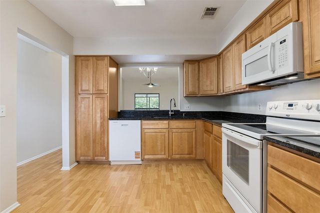 2901 CLUBVIEW DRIVE U1, Orlando, FL 32822