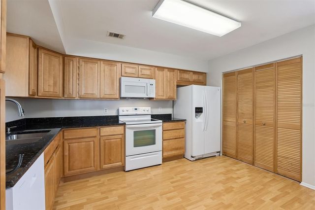 2901 CLUBVIEW DRIVE U1, Orlando, FL 32822