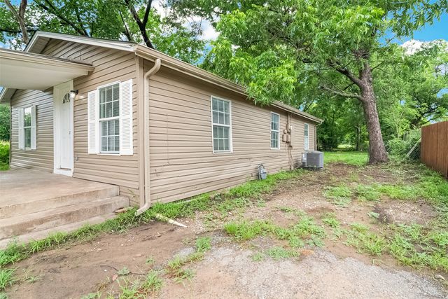 627 E Pacific Street, Sherman, TX 75090