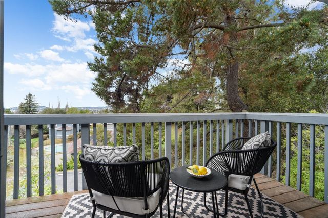 2332 D Street, Hayward, CA 94541