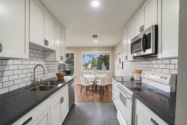 2332 D Street, Hayward, CA 94541