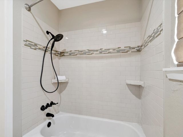 4330 Shady Springs Drive, Seabrook, TX 77586