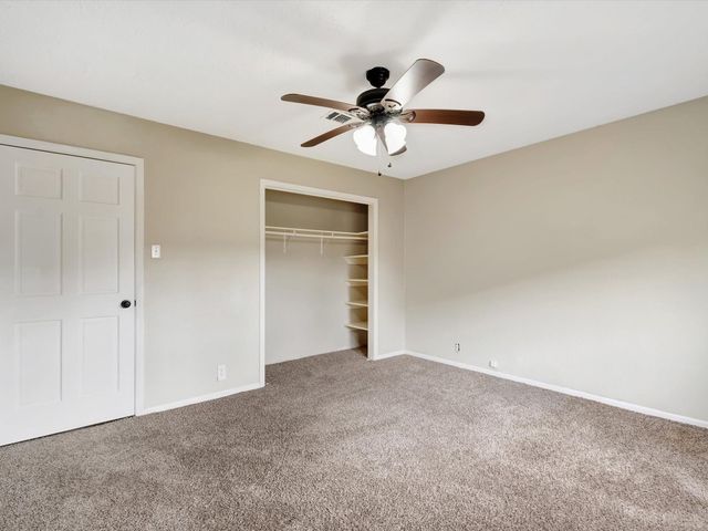 4330 Shady Springs Drive, Seabrook, TX 77586