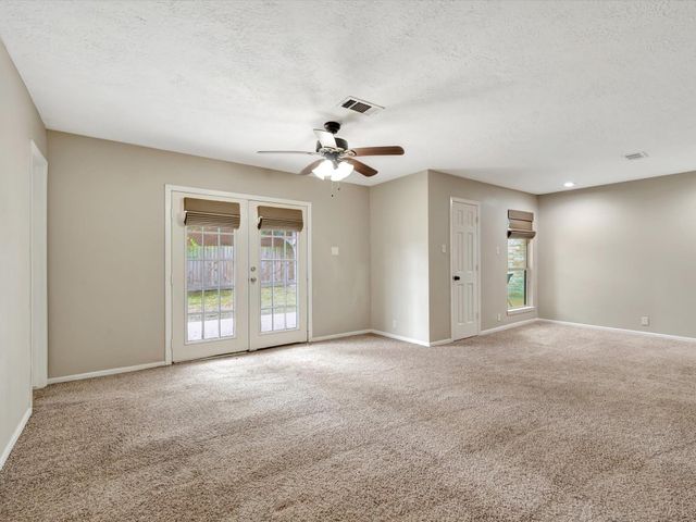 4330 Shady Springs Drive, Seabrook, TX 77586