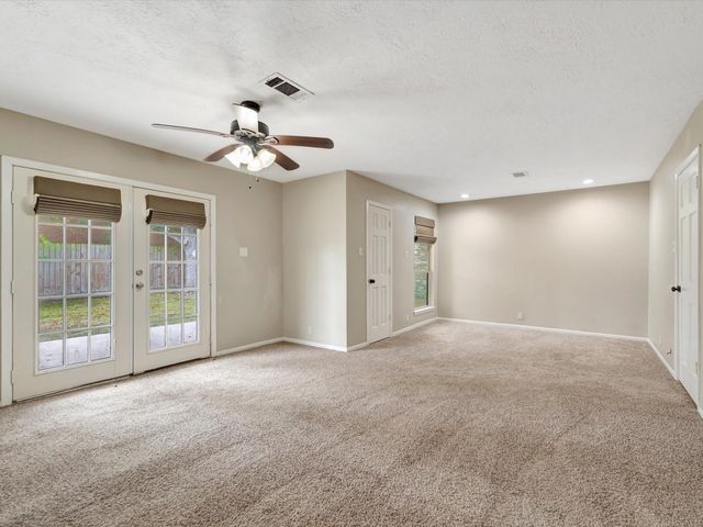 4330 Shady Springs Drive, Seabrook, TX 77586