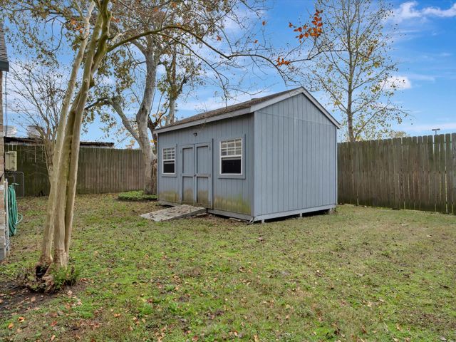 4330 Shady Springs Drive, Seabrook, TX 77586