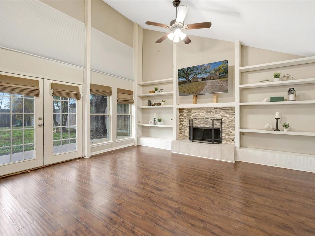 4330 Shady Springs Drive, Seabrook, TX 77586