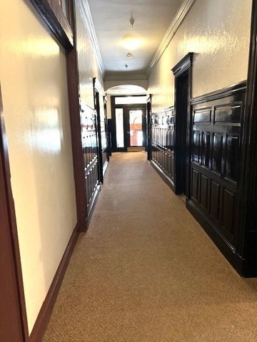69 Park Drive 7, Boston, MA 02215